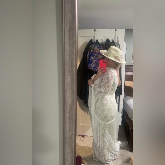 Sparrow bridal wedding gown - Picture 3 of 3